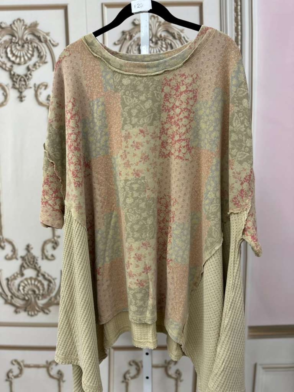 Easel Khaki Dream Waffle Top (PLUS SIZE)